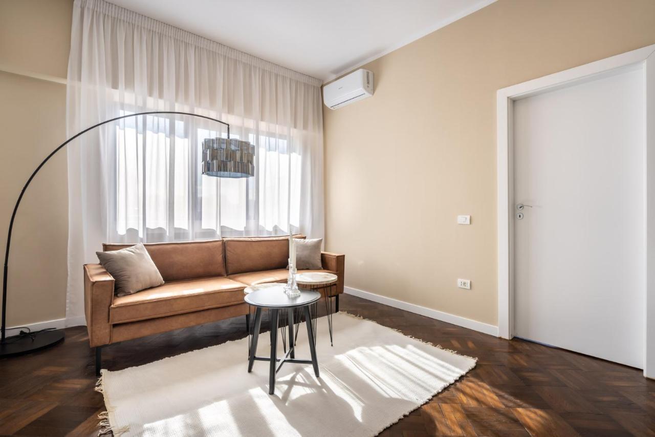Elegant Two Bedrooms Apartment Bucarest Extérieur photo