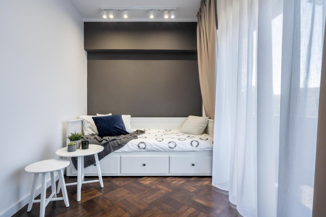 Elegant Two Bedrooms Apartment Bucarest Extérieur photo