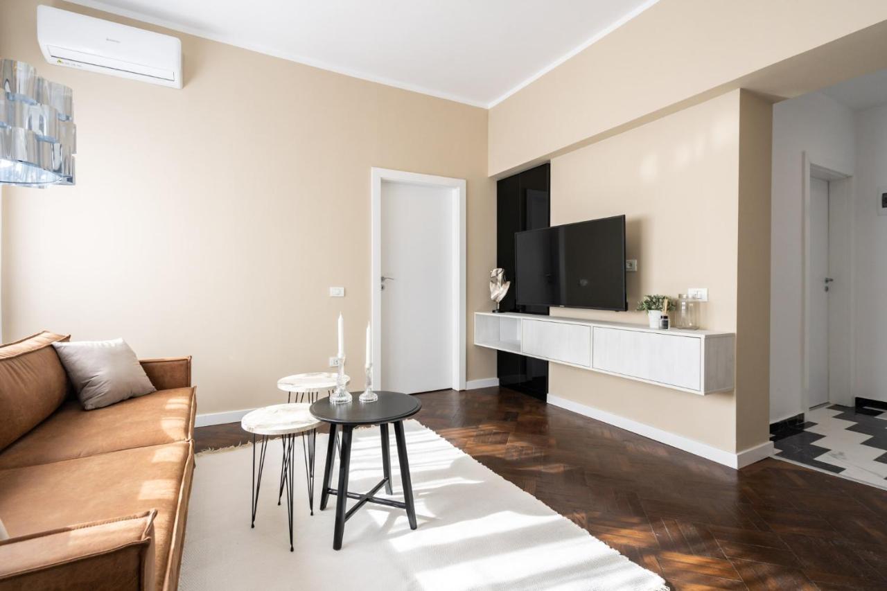 Elegant Two Bedrooms Apartment Bucarest Extérieur photo